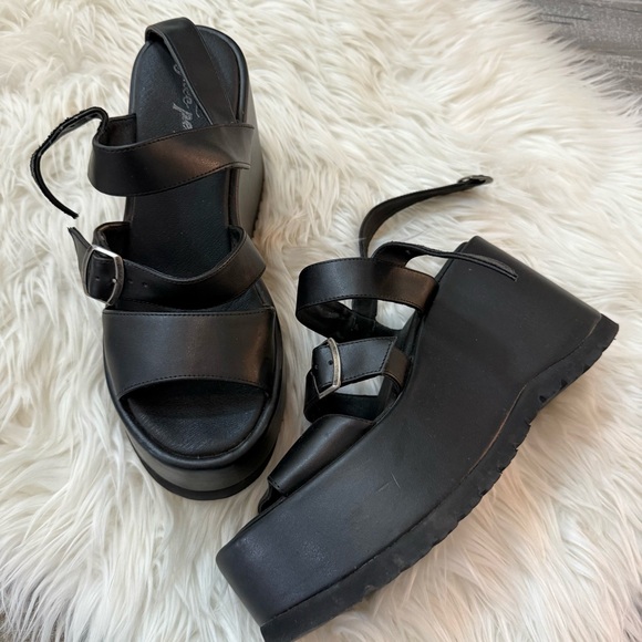 Free People Chelsea Strappy Platform Sandals - Picture 5 of 10